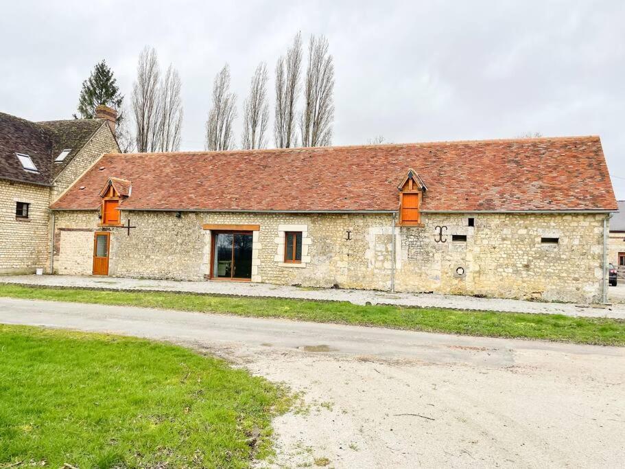 Maison De Campagne Paisible La Mesniere Bagian luar foto